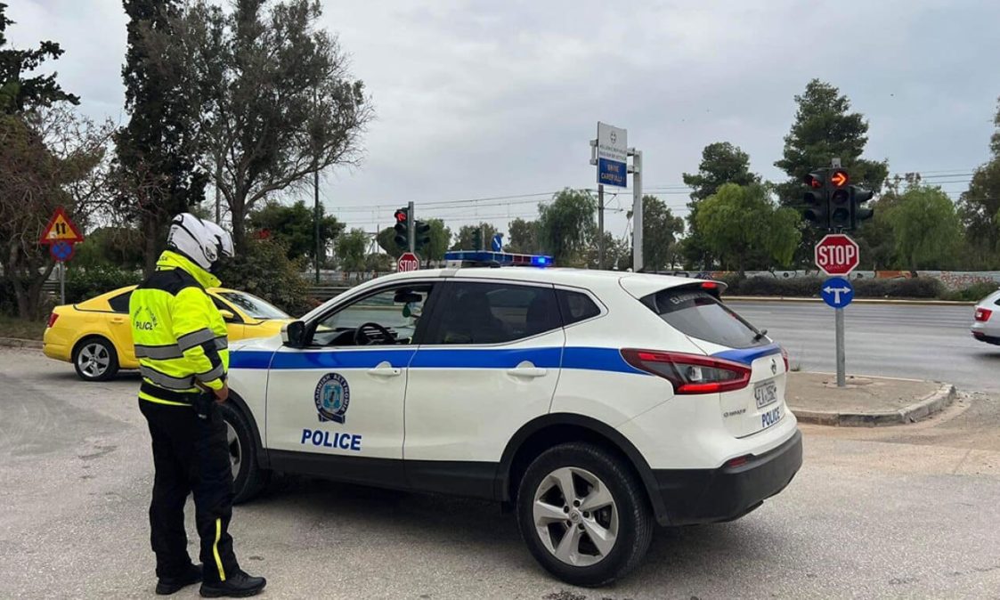 βόμβα Γλυφάδα