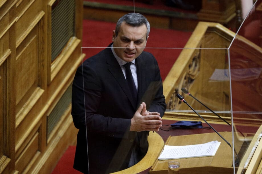 Χάρης Μαμουλάκης