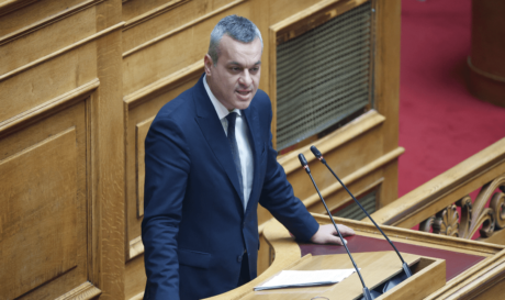 Χαρης Μαμουλακης