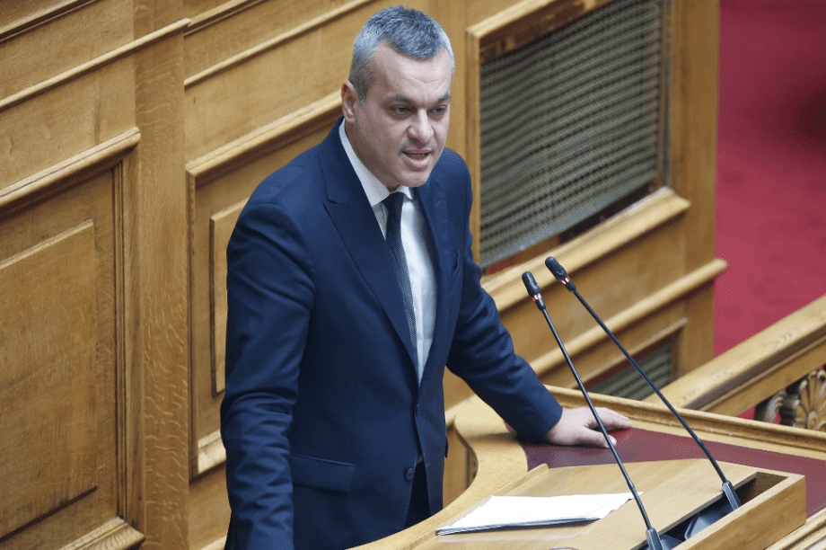 Χάρης Μαμουλάκης