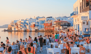 Προκρατήσεις στην Κρήτη για την επόμενη σεζόν – Τι γίνεται στα άλλα νησιά