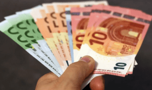 Νωρίτερα οι πληρωμές των συντάξεων του Νοεμβρίου – Αναλυτικά οι ημερομηνίες