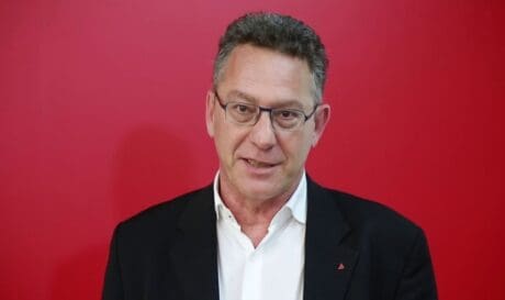 Αρβανίτης