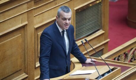 Χάρης Μαμουλάκης