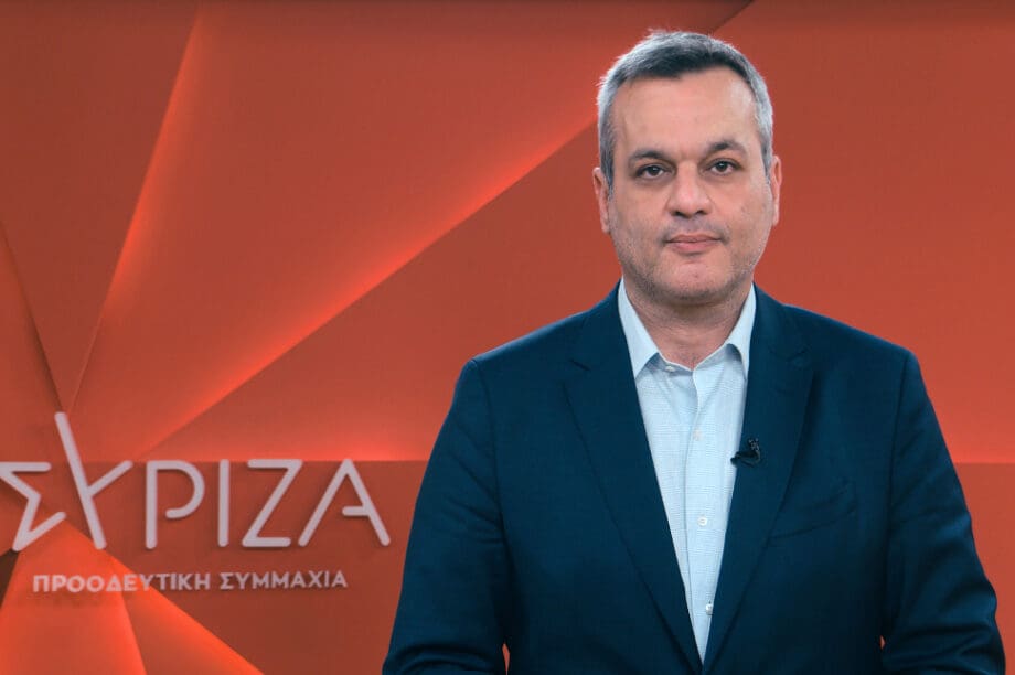 Χάρης Μαμουλάκης