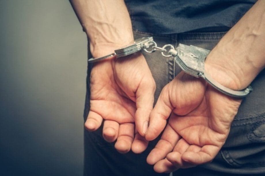 Θεσσαλονίκη σύλληψη χειροπέδες μπαλωθιές