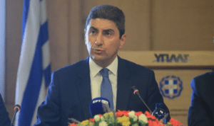 «Πέρασε» γεννεές δεκατέσσερις τον πρώην υπουργό