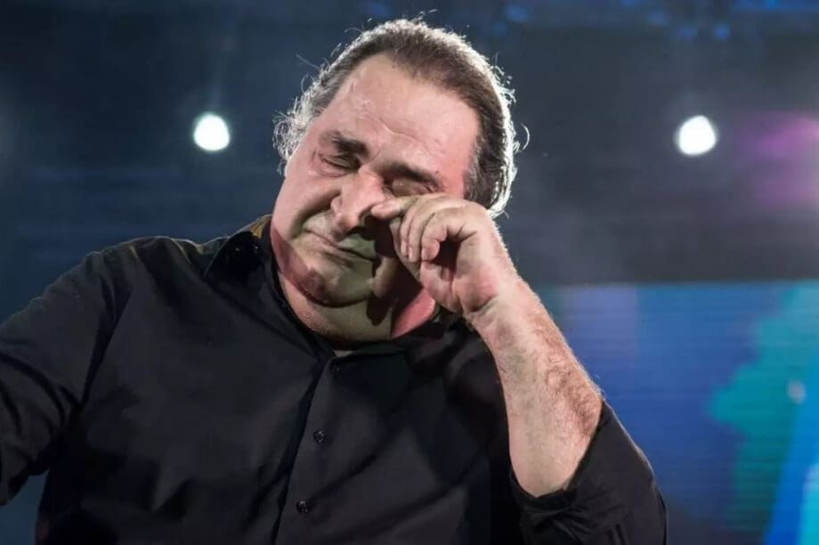Βασίλης Καρράς