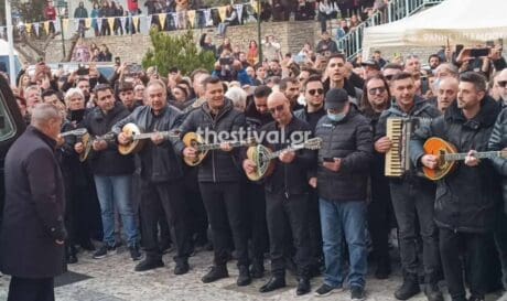 Καρράς κηδεία