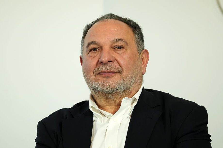 Γιάννης Κουράκης