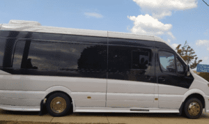 Κρήτη: Τροπολογία βουλευτών για κατάργηση ΕΙΧ με οδηγό «απειλεί» ξενοδοχεία, tour operators και τουριστικές μεταφορές