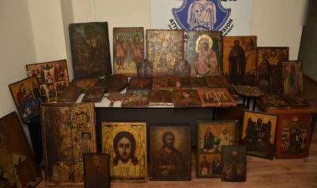 56 εκκλησιαστικές εικόνες κλοπή
