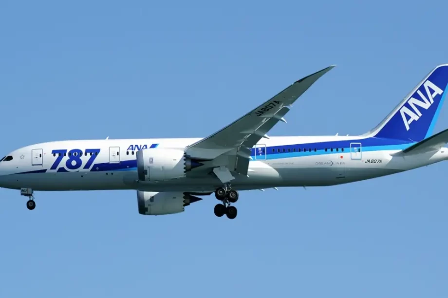 Boeing_787 ANA