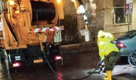 Πλημμύρισε η οδός Αρκαδίου