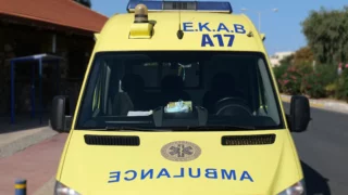 Ασθενοφόρο- ΕΚΑΒ τροχαίο