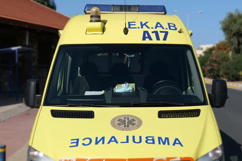 Ασθενοφόρο- ΕΚΑΒ τροχαίο