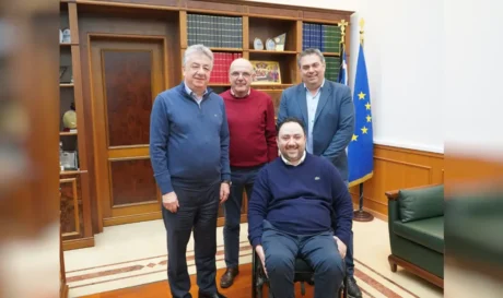 Σταύρος Αρναουτάκης
