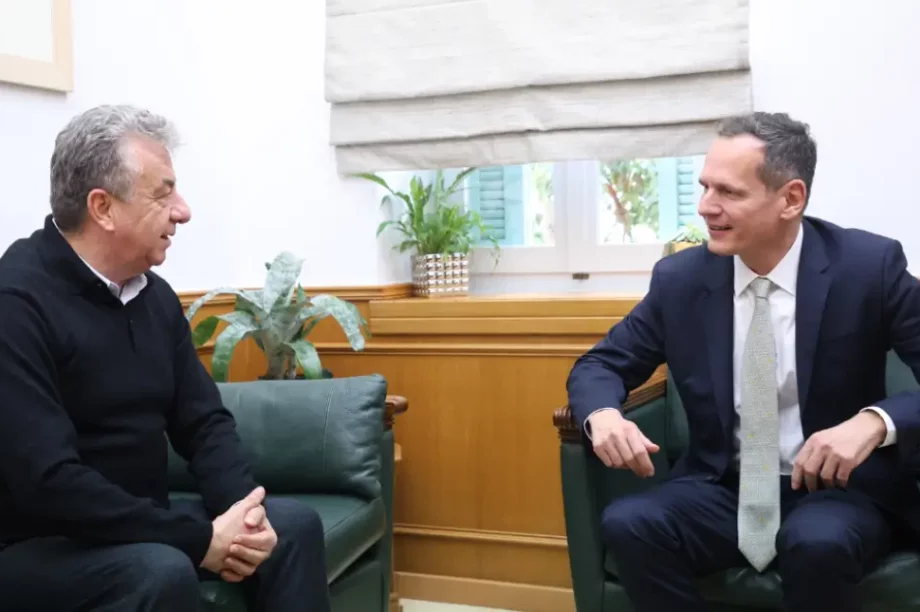 Σταύρος Αρναουτάκης Μάνος Μανουσάκης Περιφέρεια Κρήτης