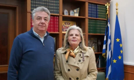 Συνάντηση Σταύρου Αρναουτάκη με την Επίτιμη Πρόξενο της Γερμανίας