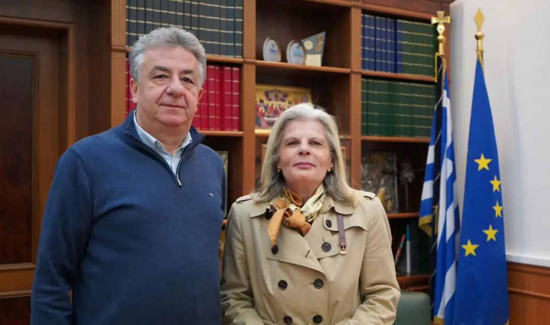 Συνάντηση Σταύρου Αρναουτάκη με την Επίτιμη Πρόξενο της Γερμανίας