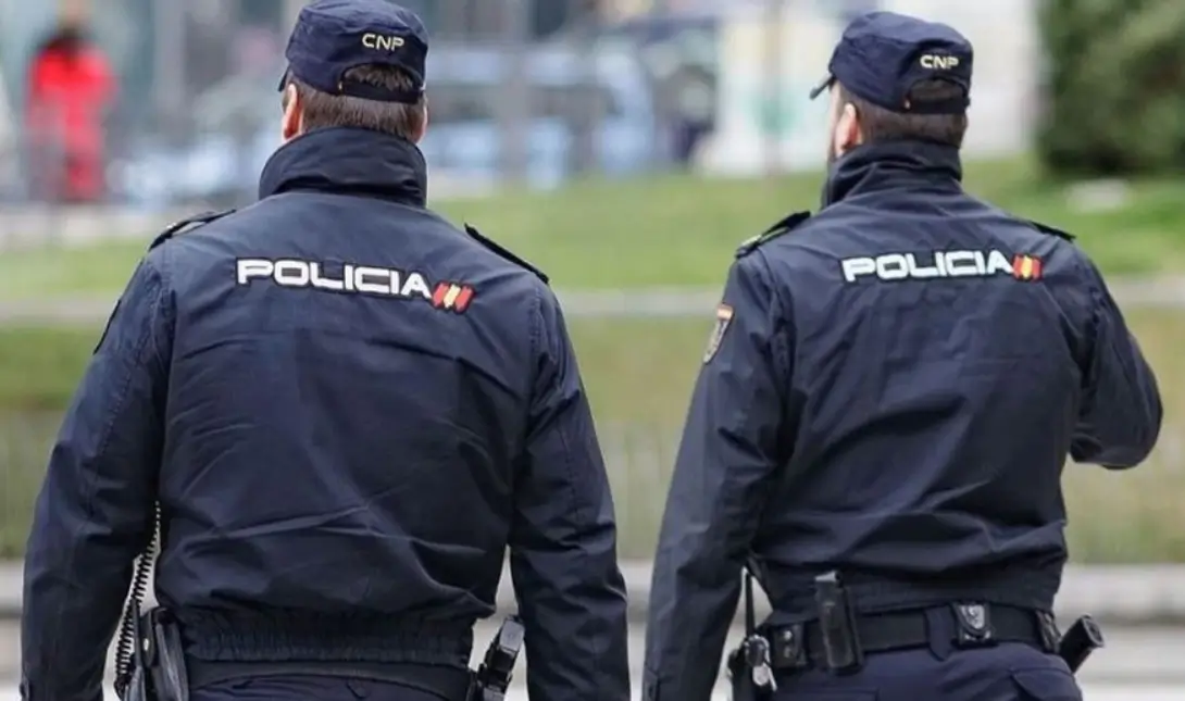 Αστυνομία Ισπανία σύλληψη κλοπή Βενζινάδικο ανήλικος