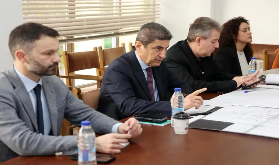 Λευτέρης Αυγενάκης
