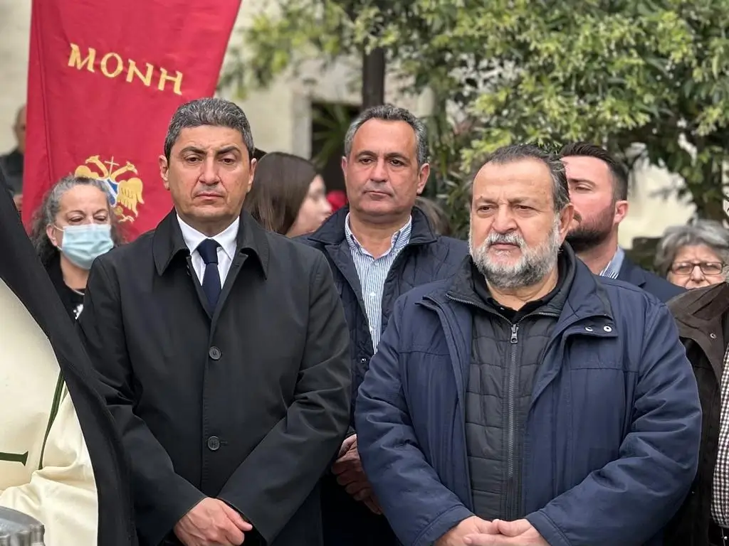 Έθιμο στέρνας Λευτέρης Αυγενάκης  Βασίλης Κεγκέρογλου