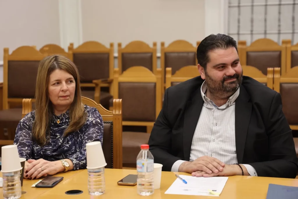 0ου Παγκρήτιου Διαγωνισμού για το εξαιρετικό παρθένο ελαιόλαδο «Κρήτη/Kriti»