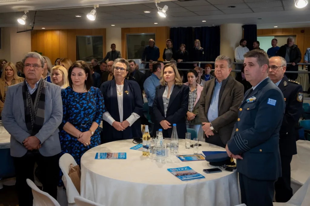 Ο Περιφερειάρχης Κρήτης ανακηρύχθηκε σε επίτιμο μέλος της Διεθνούς Ένωσης Αστυνομικών Ηρακλείου 