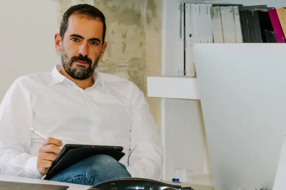 Θοδωρής Δουλουμπέκης