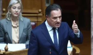 Γεωργιάδης για επεισόδια στο Πολυτεχνείο: «Απαράδεκτες εικόνες, ντροπή τους!»