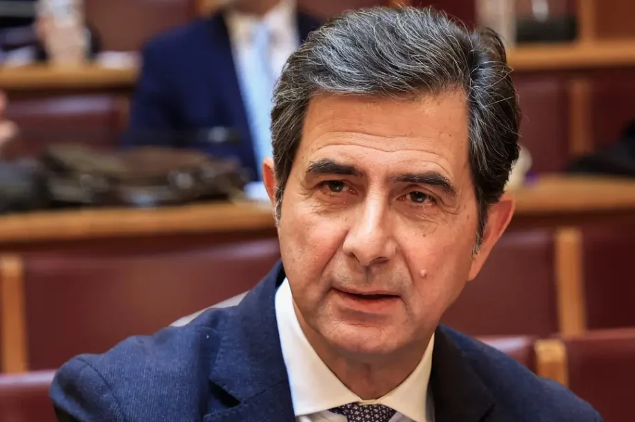 Κώστας Γκιουλέκας