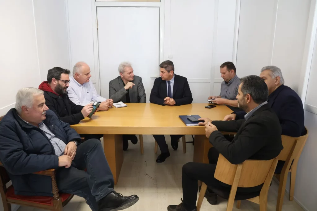 Συνάντηση Αλέξης Καλοκαιρινός Λευτέρης Αυγενάκης