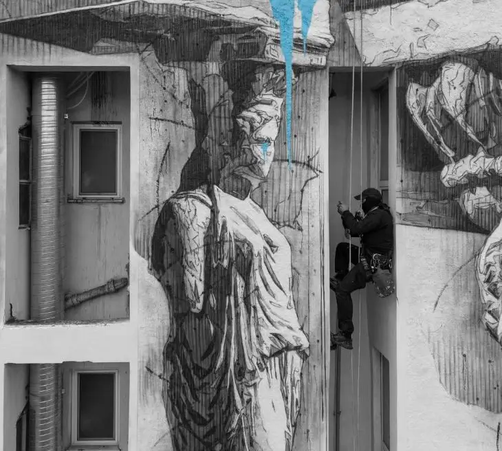 Καρυάτιδες που Κλαίνε