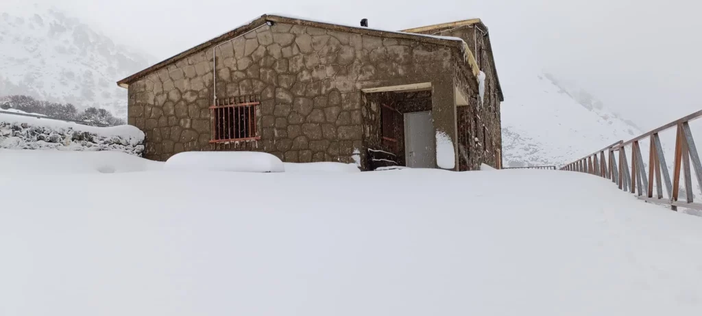 καταφύγιο Πρίνος