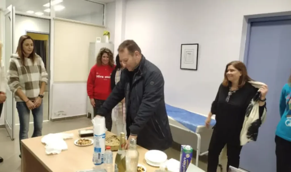 Έκοψαν την βασιλόπιτα στο δημοτικό κολυμβητήριο Ηράκλειου