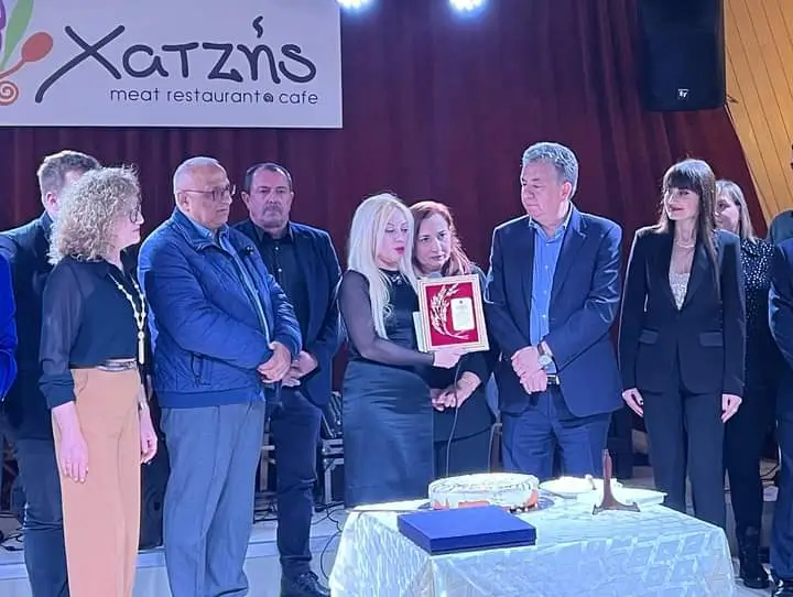 κοπή πίτας ΚΟΙΠΟΔΙΝ