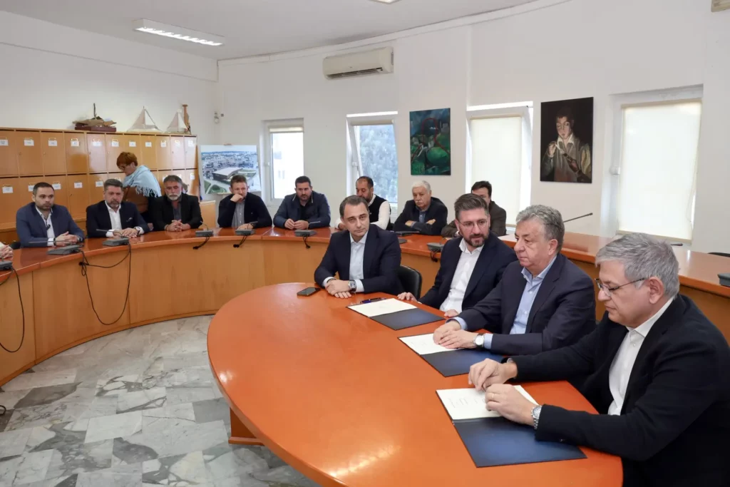 Δήμος Μαλεβιζίου: Υπεγράφη σύμβαση μελέτης για την αξιοποίηση της περιοχής Κορακιά