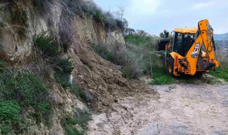 Λοφούπολη