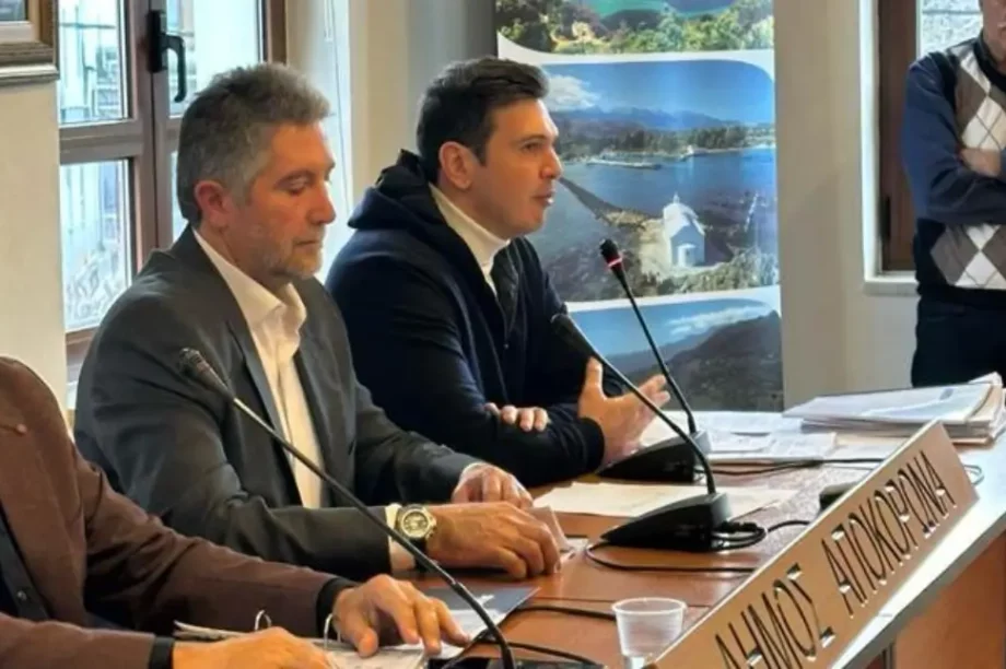 Στη συνεδρίαση του Δημοτικού Συμβουλίου Αποκορώνου ο Αλέξανδρος Μαρκογιαννάκης