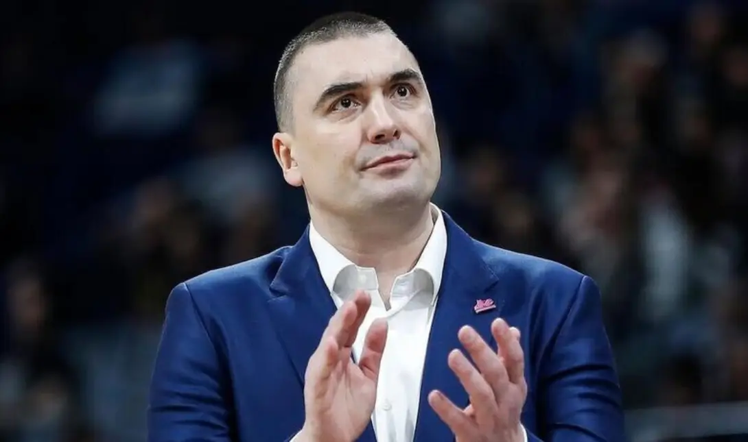 Ντέγιαν Μιλόγεβιτς