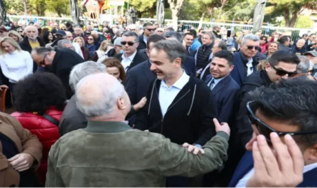 Mητσοτάκης πολίτες