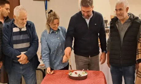 Μενέλαος Μποκέας στην κοπή της πίτας του Πολιτιστικού Συλλόγου Κεραμουτσίου