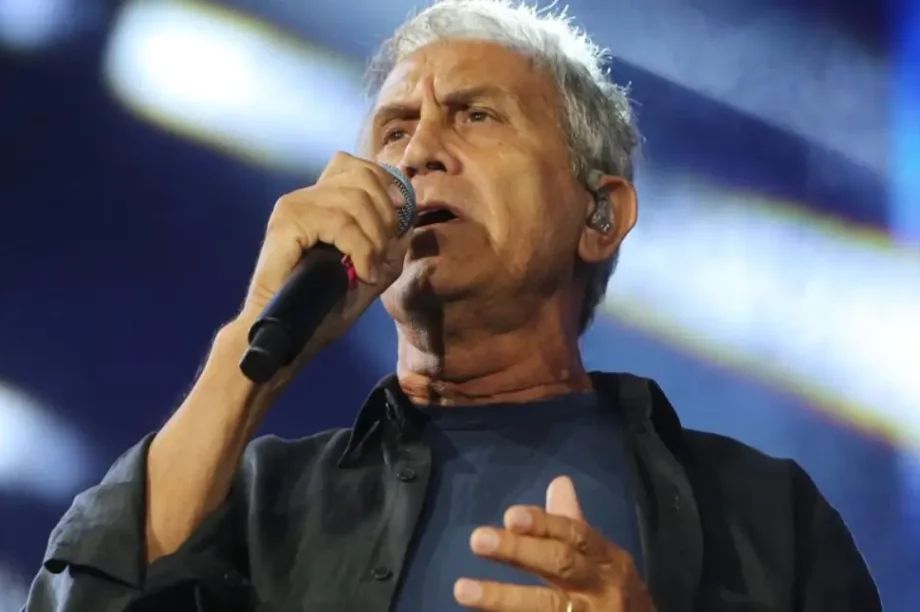 Γιώργος Νταλάρας