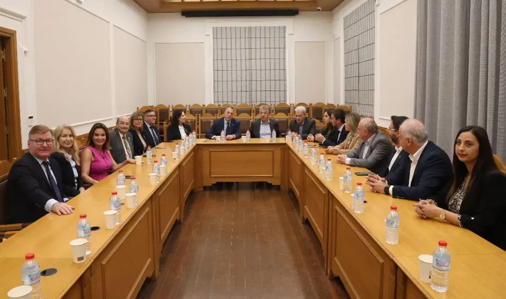 Παγκόσμια Διακοινοβουλευτική Ένωση Ελληνισμού