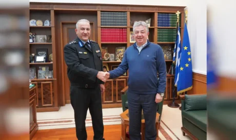 Σταύρος Αρναουτάκης