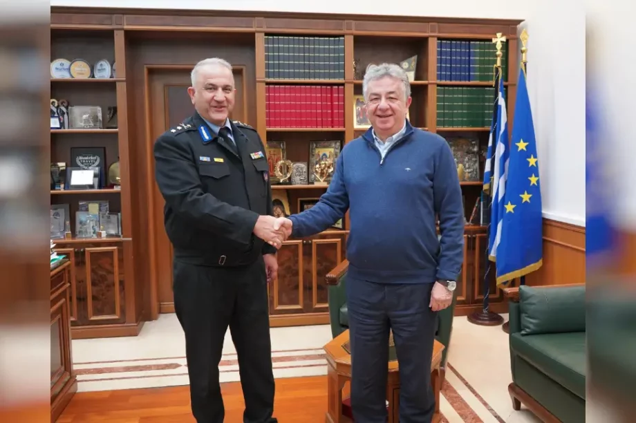 Σταύρος Αρναουτάκης