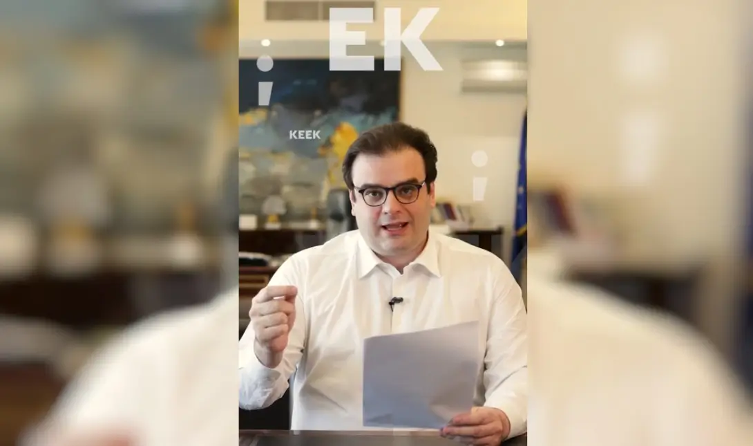 Ο Κυριάκος Πιερρακάκης στο TikTok για την επαγγελματική εκπαίδευση