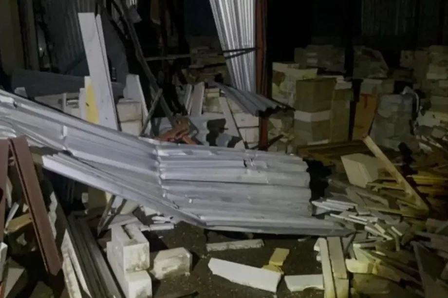 Πύργος ζημιές επιχειρήσεις σπίτια ανεμοστρόβιλος