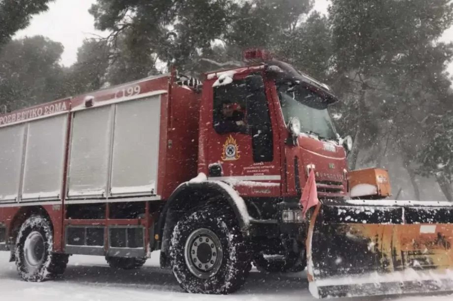 Πυροσβεστική στο χιόνι